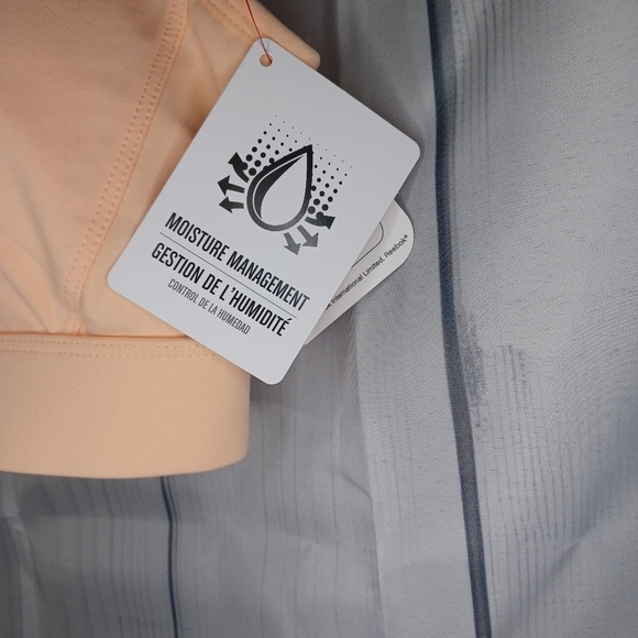 Reebok sports bra NWT - Picture 6 of 10